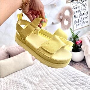 Ugg goldenstar sandals lemon lime size 8